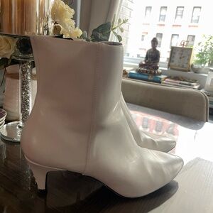 Elegant White Ankle Boots
